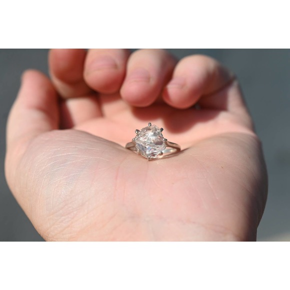 Alternative  Engagement Ring  unique anniversary gift  Size 4 5 6 7 8 9 … - Picture 1 of 4